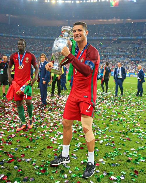 阿坎吉：我是意甲最强后卫？也许吧，我为最强之一的球队效力