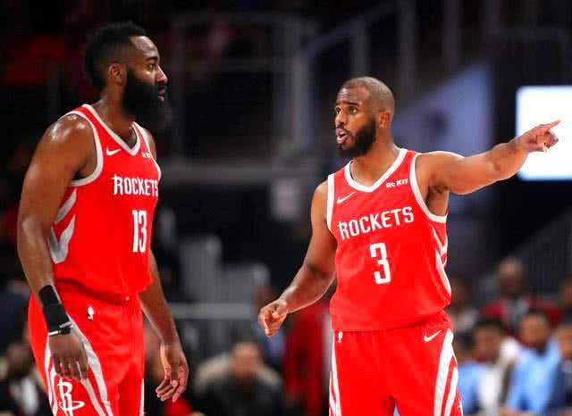 广东今日早报！陈老板深夜约谈杜锋，萨林杰或被裁，小崔提前复出