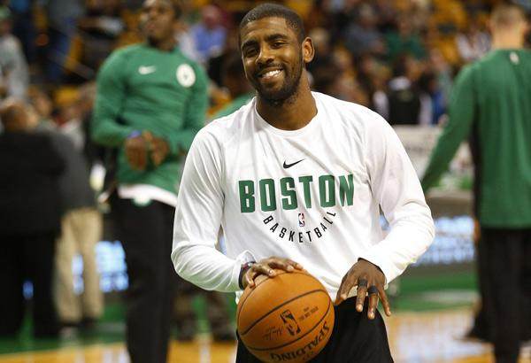 脚后跟停球+倒钩解围，阿拉伯杯上阿尔及利亚一后卫防守尽显球技