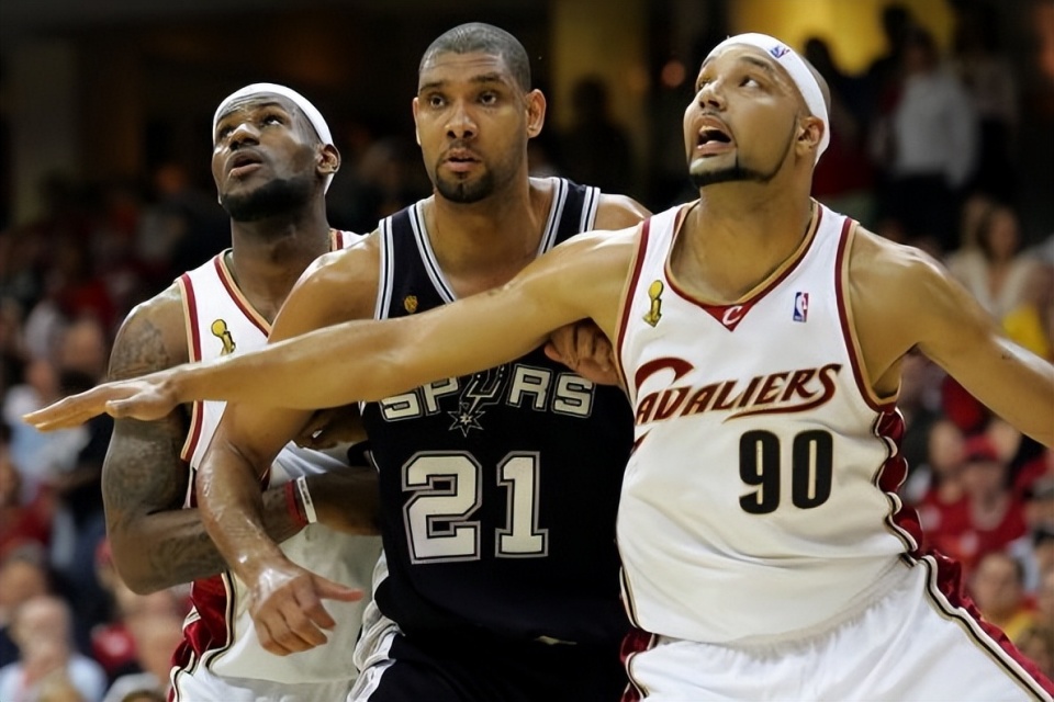 高尔夫美国大师赛：伍兹2024年回归