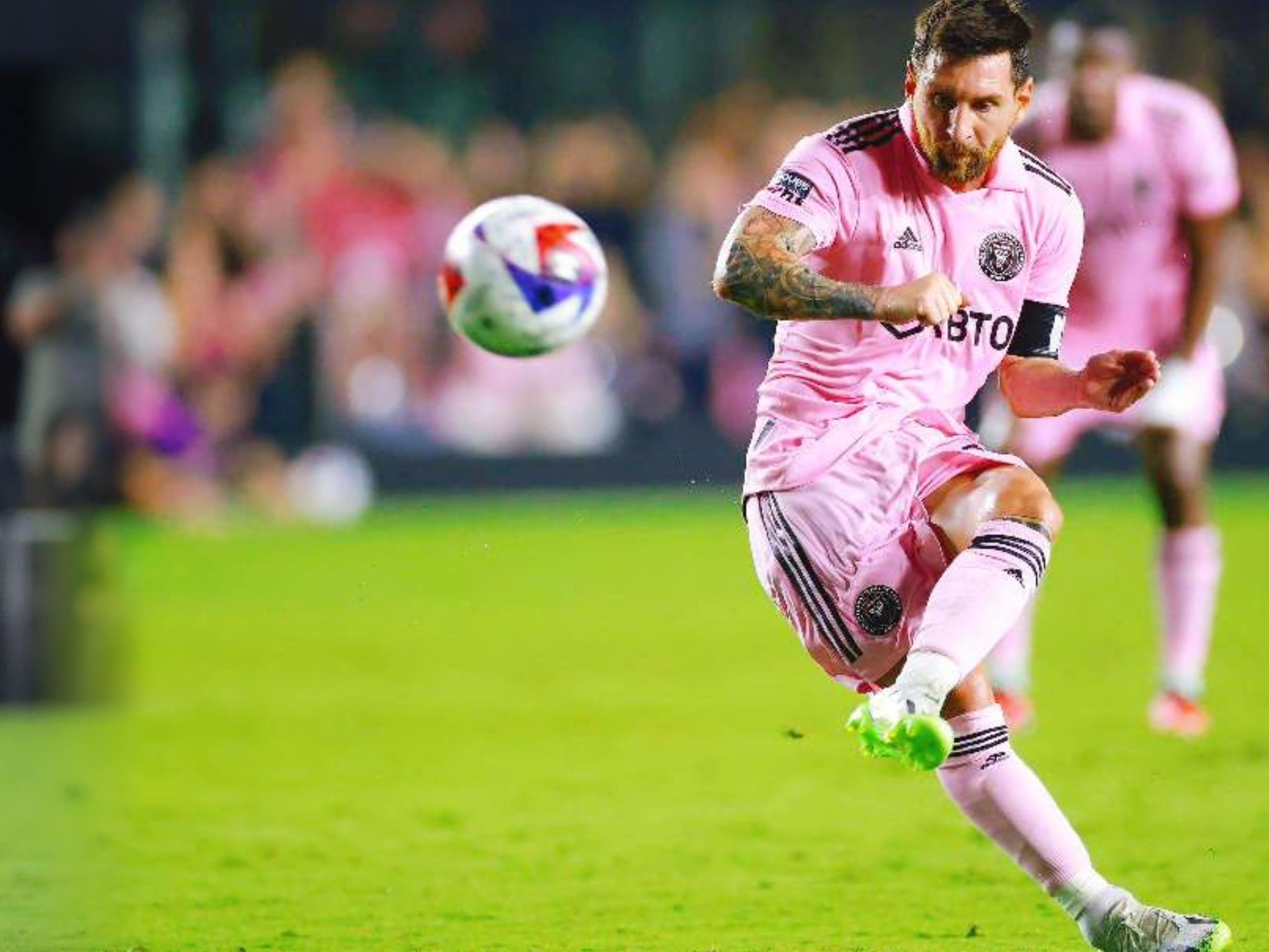 CS2年度高光操作合集发布