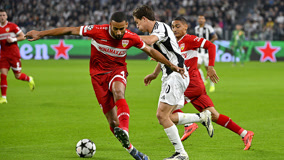 宏远U15防守细节不足致张懿赵杰突破成功