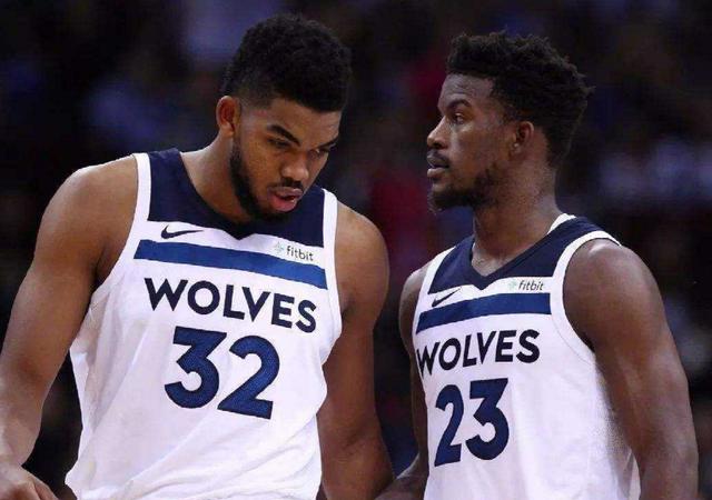 詹姆斯：布朗尼不太喜欢发消息 也许他正在芝加哥享用晚餐