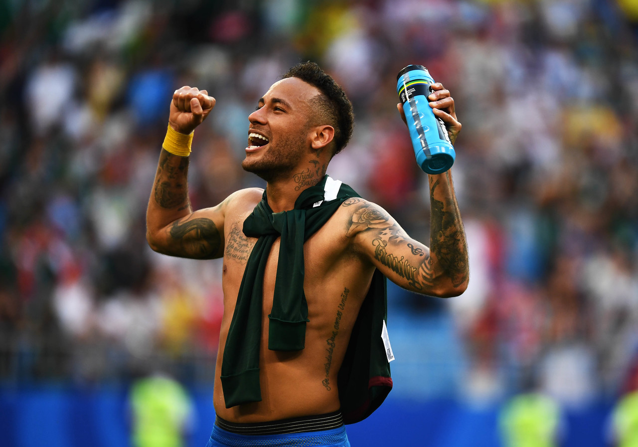 安东尼：我们的目标是进入欧联杯决赛，梦想再披巴西队战袍