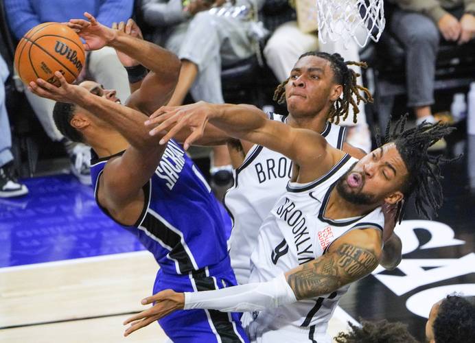 CBA：浙江遭广东逆转 约克空砍38分